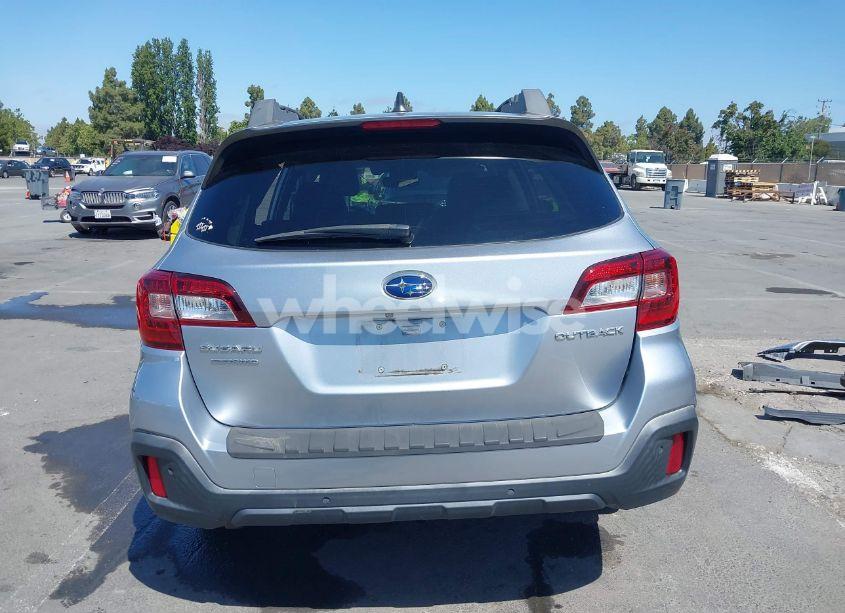 Photo 17 of 2018 Subaru Outback 2.5I LIMITED (VIN 4S4BSANC6J3340812)