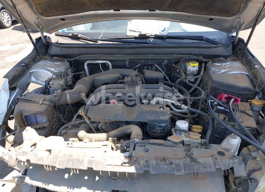 Photo 10 of 2018 Subaru Outback 2.5I LIMITED (VIN 4S4BSANC6J3354807)