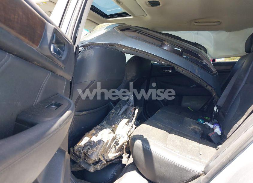 Photo 8 of 2018 Subaru Outback 2.5I LIMITED (VIN 4S4BSANC6J3354807)