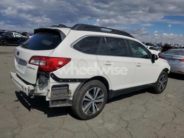 Photo 5 of 2018 SUBARU OUTBACK 2.5I LIMITED (VIN 4S4BSANC6J3391792)