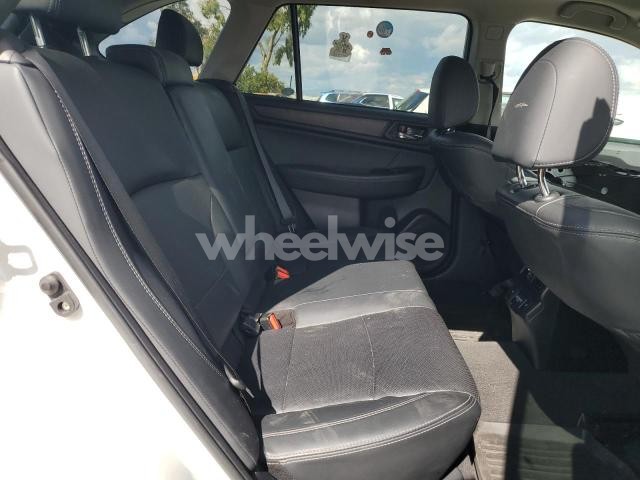 Photo 9 of 2018 SUBARU OUTBACK 2.5I LIMITED (VIN 4S4BSANC6J3391792)