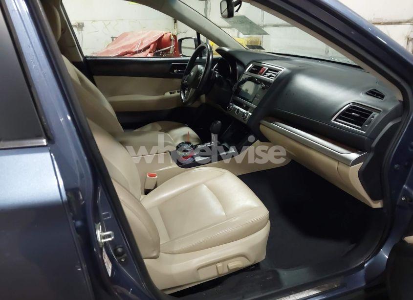Photo 5 of 2016 Subaru Outback 2.5I LIMITED (VIN 4S4BSANC7G3247595)