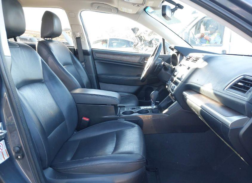 Photo 5 of 2016 Subaru Outback 2.5I LIMITED (VIN 4S4BSANC7G3276739)