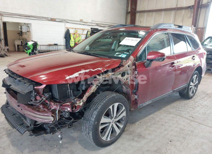 Photo 6 of 2018 Subaru Outback 2.5I LIMITED (VIN 4S4BSANC7J3350751)