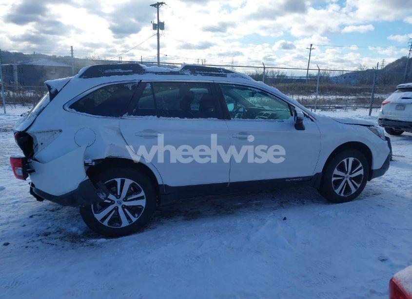 Photo 13 of 2019 Subaru Outback 2.5I LIMITED (VIN 4S4BSANC7K3250036)
