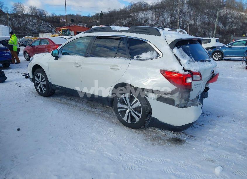 Photo 3 of 2019 Subaru Outback 2.5I LIMITED (VIN 4S4BSANC7K3250036)
