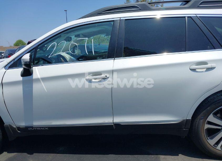 Photo 15 of 2019 Subaru Outback 2.5I LIMITED (VIN 4S4BSANC7K3378776)