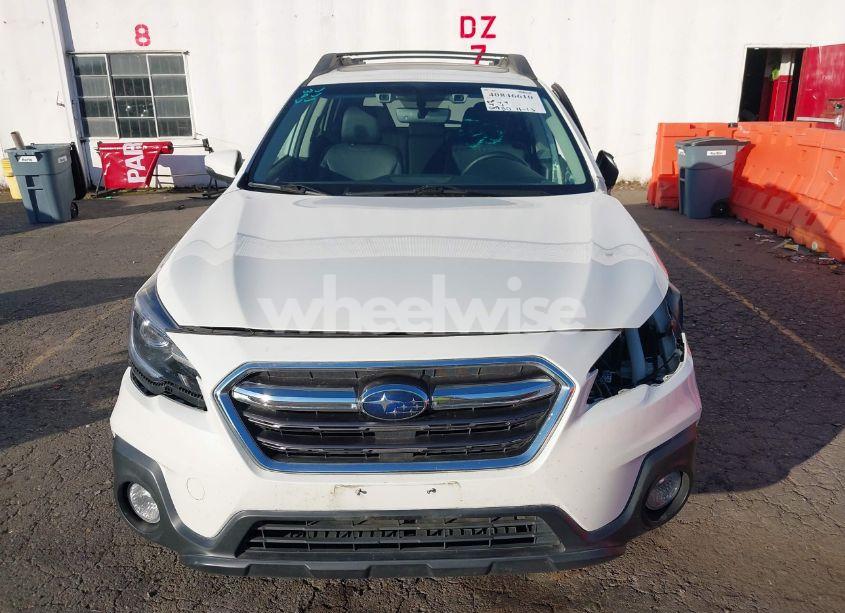 Photo 13 of 2019 Subaru Outback 2.5I LIMITED (VIN 4S4BSANC7K3387543)