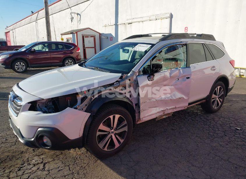 Photo 6 of 2019 Subaru Outback 2.5I LIMITED (VIN 4S4BSANC7K3387543)