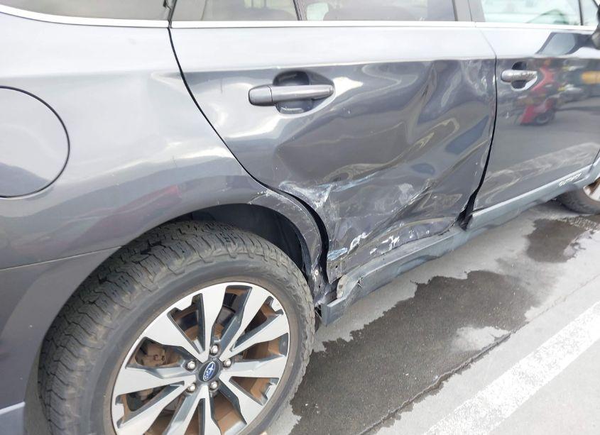 Photo 6 of 2015 Subaru Outback 2.5I LIMITED (VIN 4S4BSANC8F3241450)