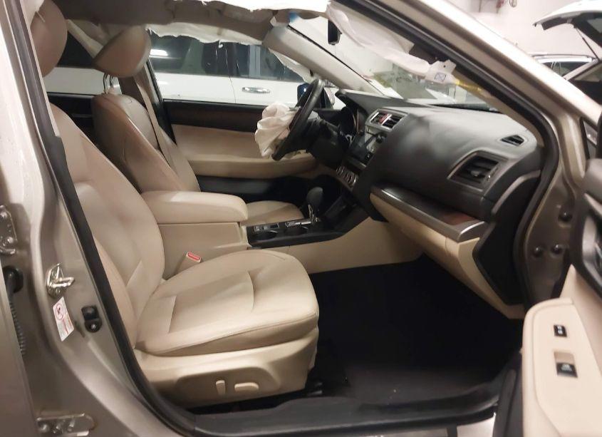 Photo 5 of 2017 Subaru Outback 2.5I LIMITED (VIN 4S4BSANC8H3348937)