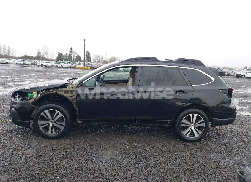 Photo 15 of 2018 Subaru Outback 2.5I LIMITED (VIN 4S4BSANC8J3234944)