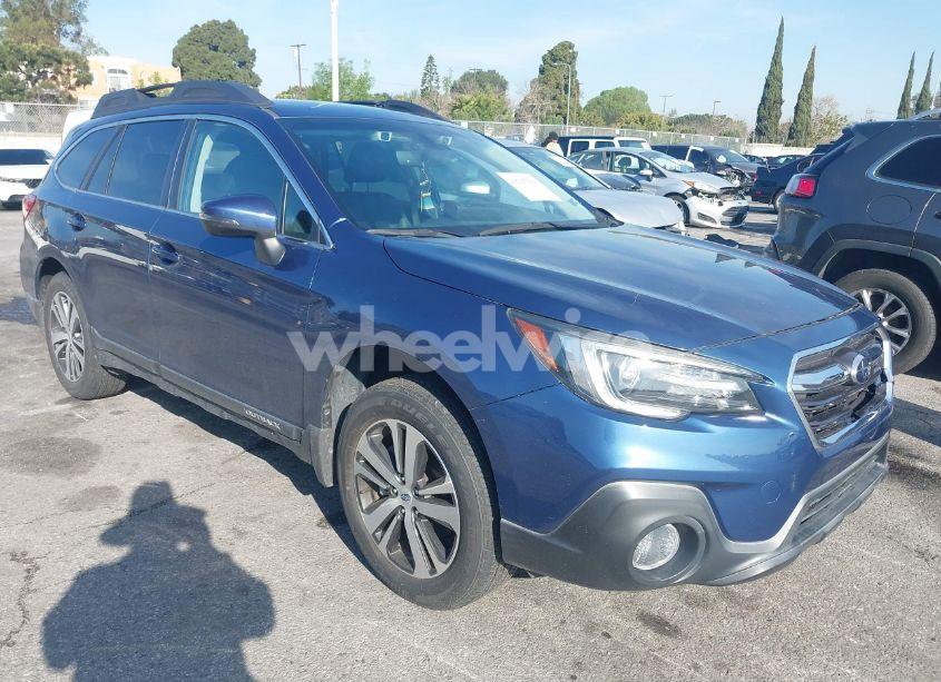 2019 Subaru Outback 2.5I LIMITED (VIN 4S4BSANC8K3229969) main photo