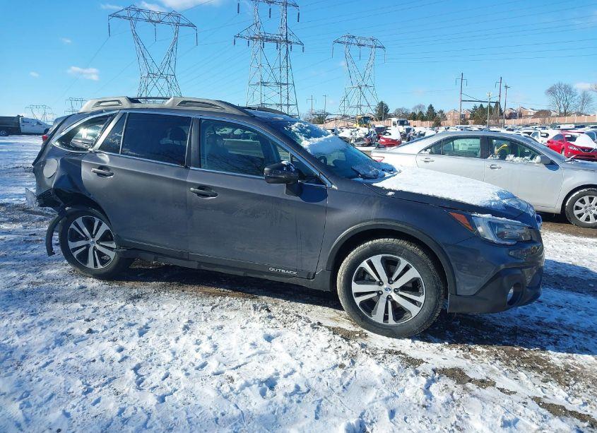 2019 Subaru Outback 2.5I LIMITED (VIN 4S4BSANC8K3261417) main photo