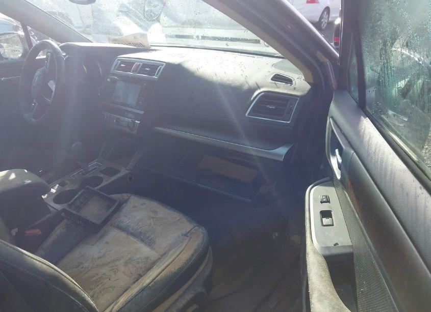Photo 5 of 2016 Subaru Outback 2.5I LIMITED (VIN 4S4BSANC9G3354888)