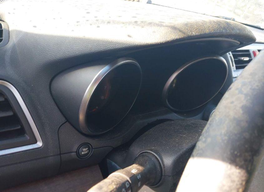 Photo 7 of 2016 Subaru Outback 2.5I LIMITED (VIN 4S4BSANC9G3354888)