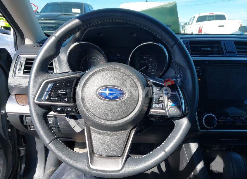 Photo 11 of 2018 Subaru Outback 2.5I LIMITED (VIN 4S4BSANC9J3204500)