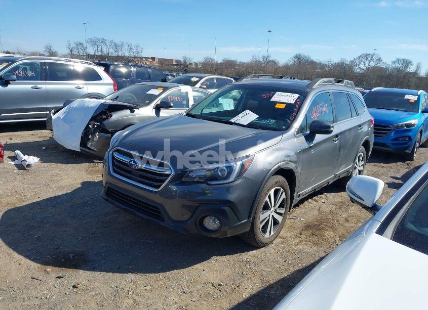 Photo 2 of 2018 Subaru Outback 2.5I LIMITED (VIN 4S4BSANC9J3204500)
