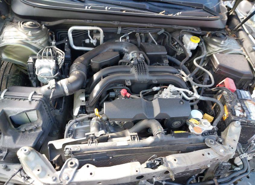 Photo 10 of 2018 Subaru Outback 2.5I LIMITED (VIN 4S4BSANC9J3225475)