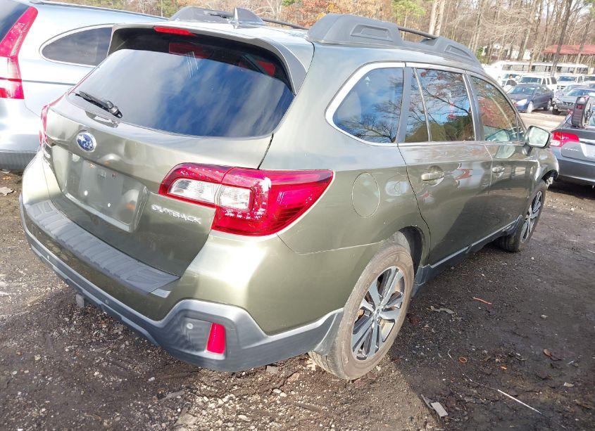 Photo 4 of 2018 Subaru Outback 2.5I LIMITED (VIN 4S4BSANC9J3225475)