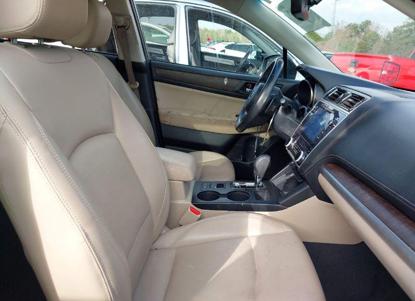 Photo 5 of 2018 Subaru Outback 2.5I LIMITED (VIN 4S4BSANC9J3225475)