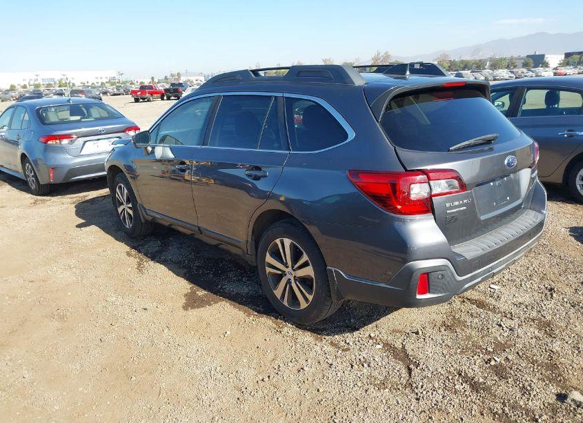 Photo 3 of 2018 Subaru Outback 2.5I LIMITED (VIN 4S4BSANC9J3240610)