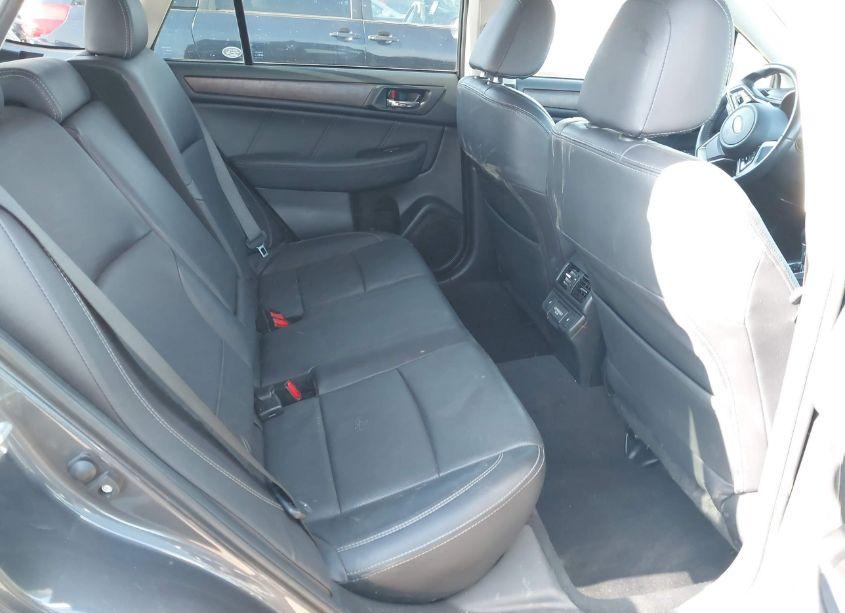 Photo 8 of 2018 Subaru Outback 2.5I LIMITED (VIN 4S4BSANC9J3240610)