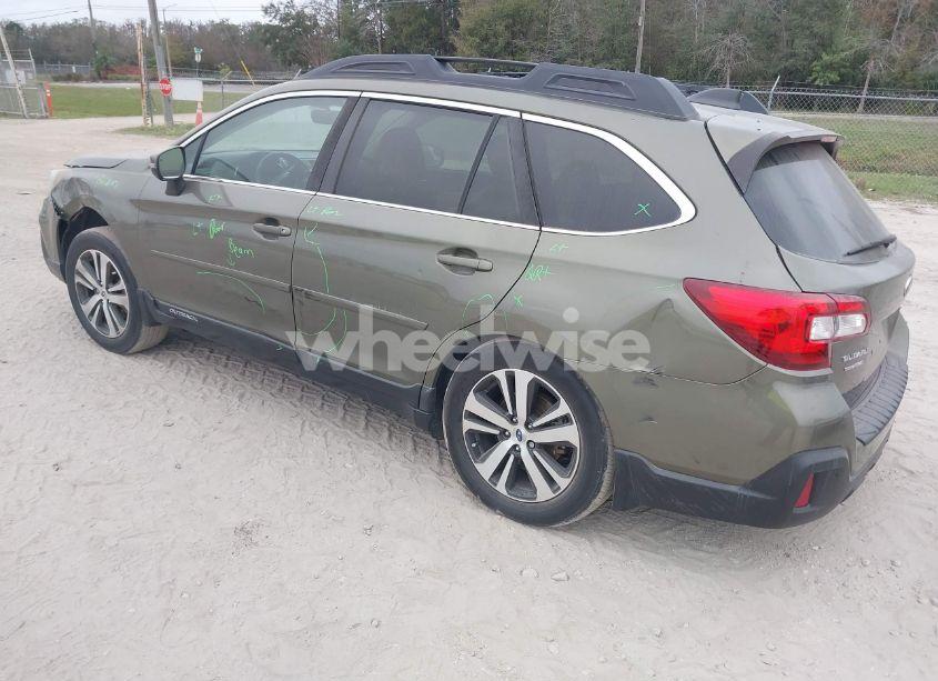 Photo 3 of 2018 Subaru Outback 2.5I LIMITED (VIN 4S4BSANC9J3270061)