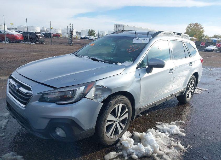Photo 2 of 2018 Subaru Outback 2.5I LIMITED (VIN 4S4BSANC9J3354123)