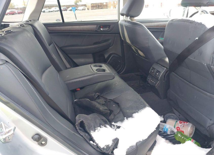 Photo 8 of 2018 Subaru Outback 2.5I LIMITED (VIN 4S4BSANC9J3354123)