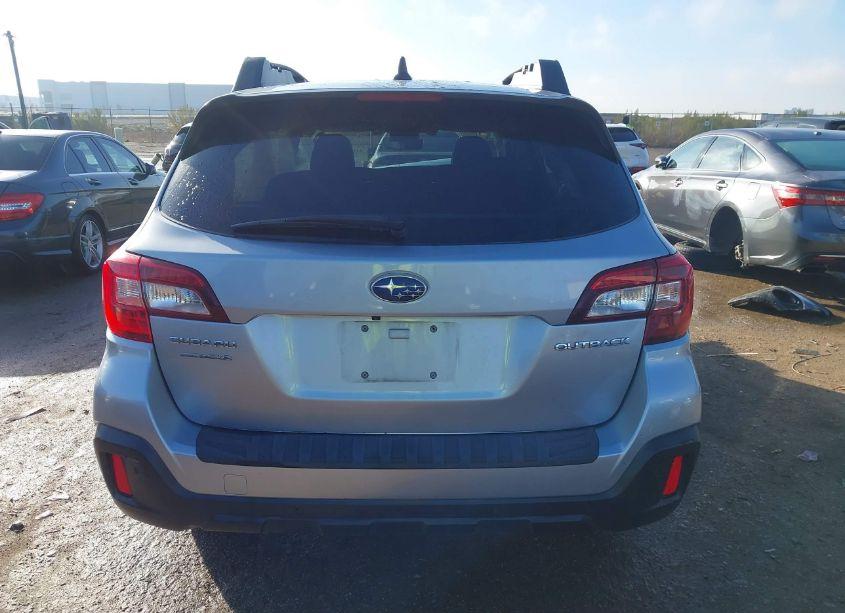 Photo 16 of 2018 Subaru Outback 2.5I LIMITED (VIN 4S4BSANC9J3363727)