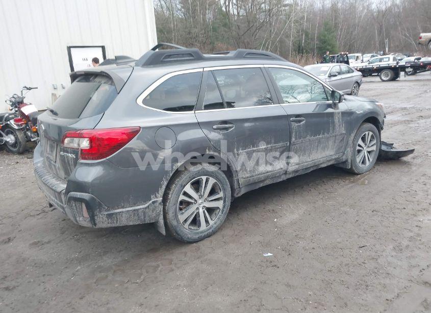 Photo 4 of 2018 Subaru Outback 2.5I LIMITED (VIN 4S4BSANC9J3380057)