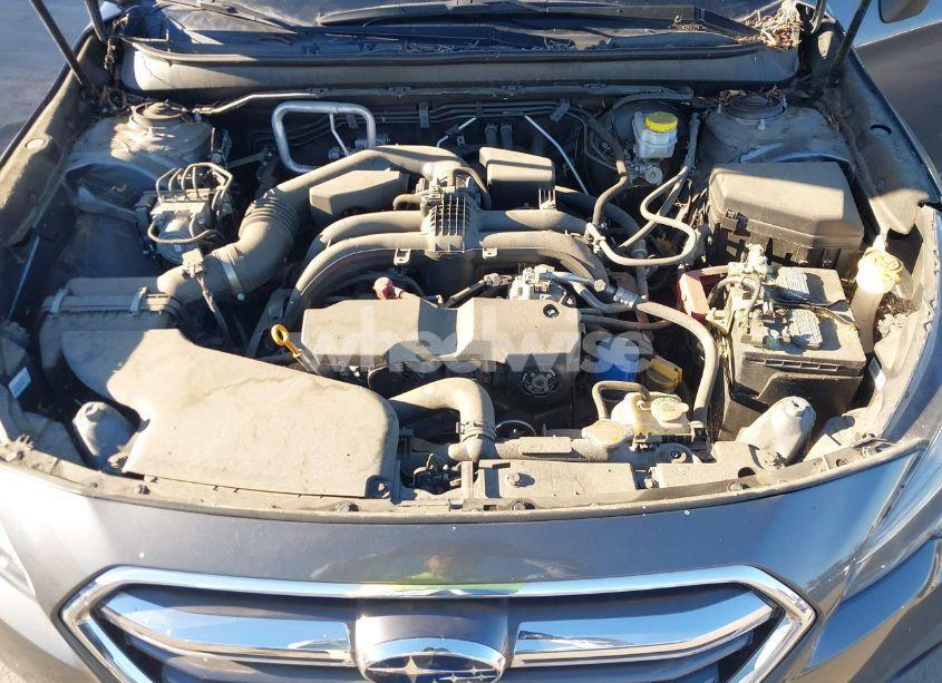 Photo 10 of 2019 Subaru Outback 2.5I LIMITED (VIN 4S4BSANC9K3306574)