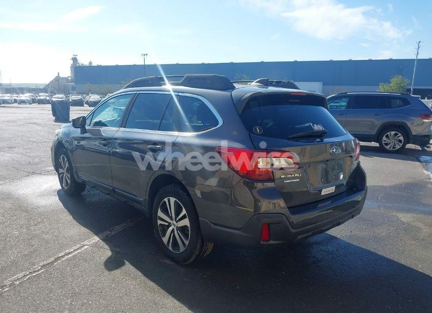 Photo 3 of 2019 Subaru Outback 2.5I LIMITED (VIN 4S4BSANC9K3306574)