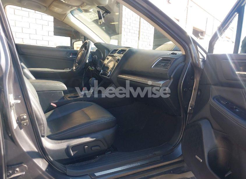 Photo 5 of 2019 Subaru Outback 2.5I LIMITED (VIN 4S4BSANC9K3306574)