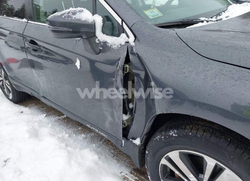 Photo 18 of 2019 Subaru Outback 2.5I LIMITED (VIN 4S4BSANC9K3374423)