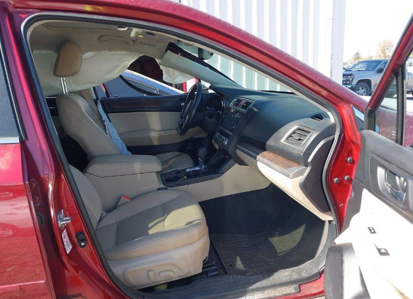 Photo 5 of 2016 Subaru Outback 2.5I LIMITED (VIN 4S4BSANCXG3251348)