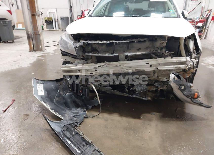 Photo 6 of 2017 Subaru Outback 2.5I LIMITED (VIN 4S4BSANCXH3429647)