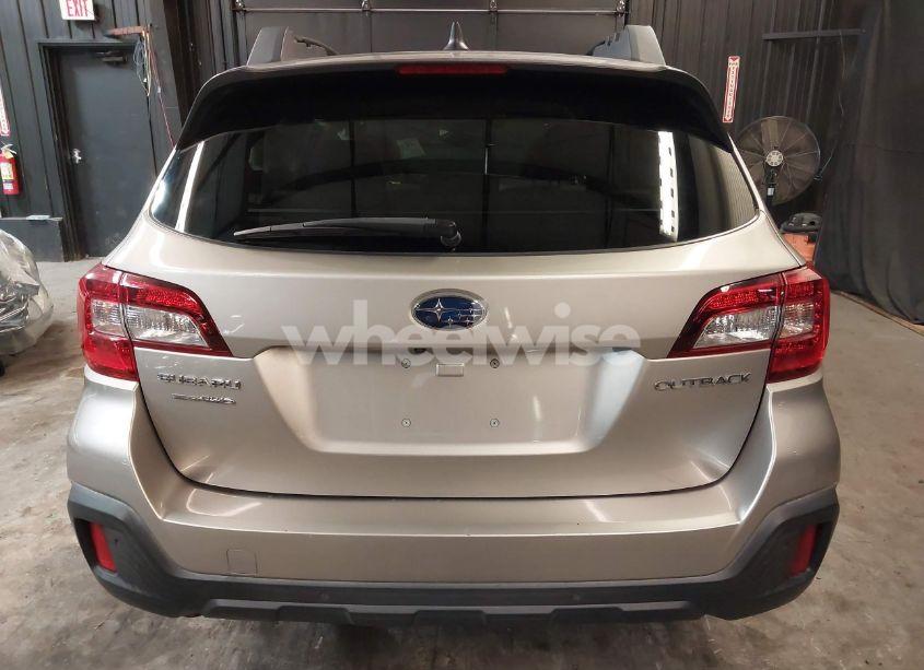 Photo 15 of 2018 Subaru Outback 2.5I LIMITED (VIN 4S4BSANCXJ3339114)