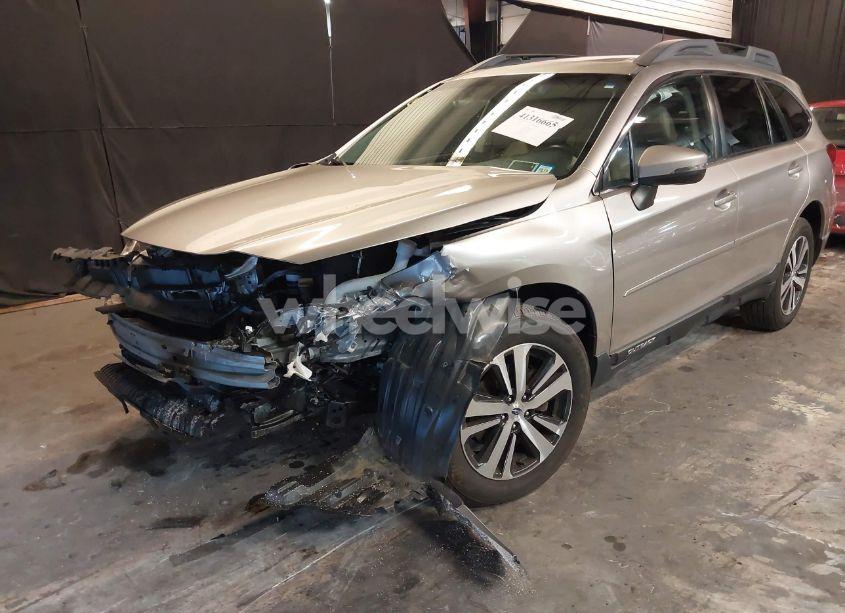 Photo 2 of 2018 Subaru Outback 2.5I LIMITED (VIN 4S4BSANCXJ3339114)