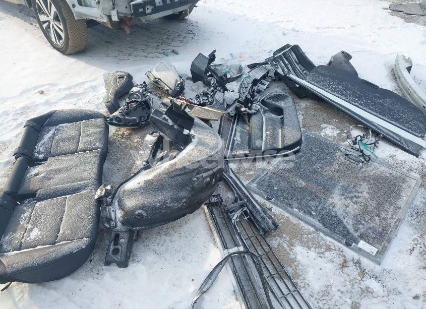 Photo 18 of 2018 Subaru Outback 2.5I LIMITED (VIN 4S4BSANCXJ3340103)