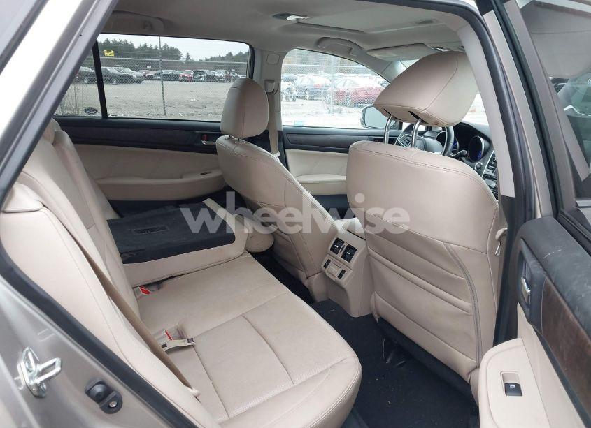 Photo 8 of 2018 Subaru Outback 2.5I LIMITED (VIN 4S4BSANCXJ3353398)