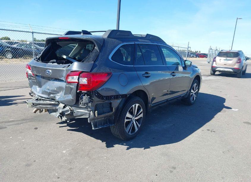 Photo 4 of 2019 Subaru Outback 2.5I LIMITED (VIN 4S4BSANCXK3238172)