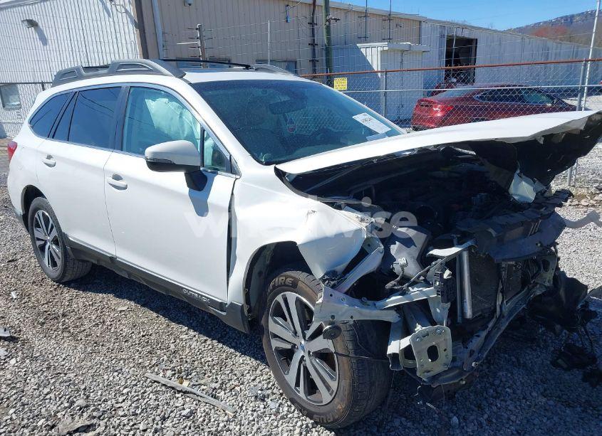 2019 Subaru Outback 2.5I LIMITED (VIN 4S4BSANCXK3253481) main photo