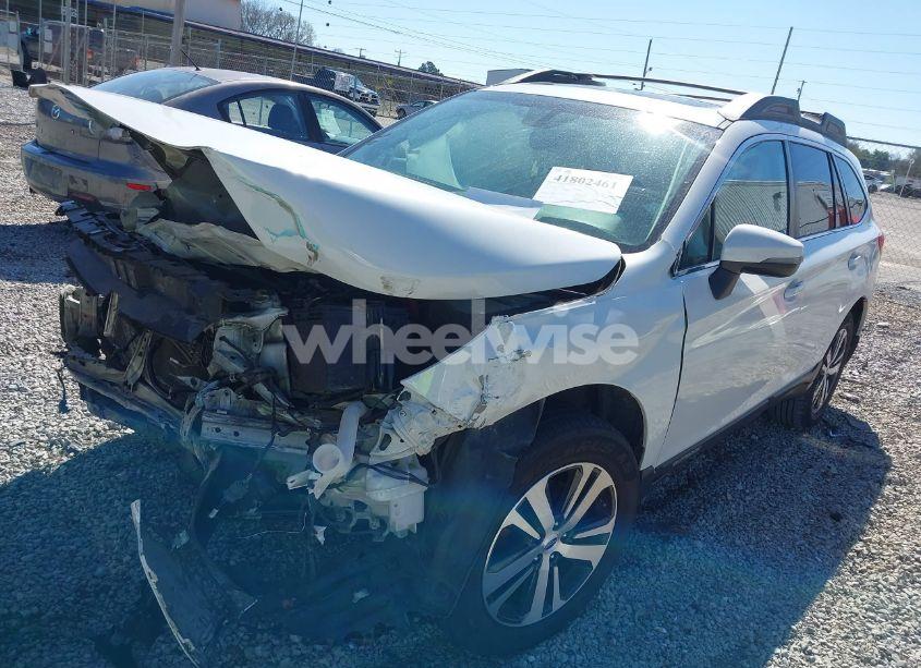 Photo 2 of 2019 Subaru Outback 2.5I LIMITED (VIN 4S4BSANCXK3253481)