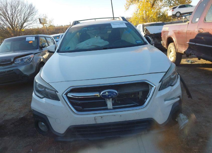 Photo 12 of 2019 Subaru Outback 2.5I LIMITED (VIN 4S4BSANCXK3365004)