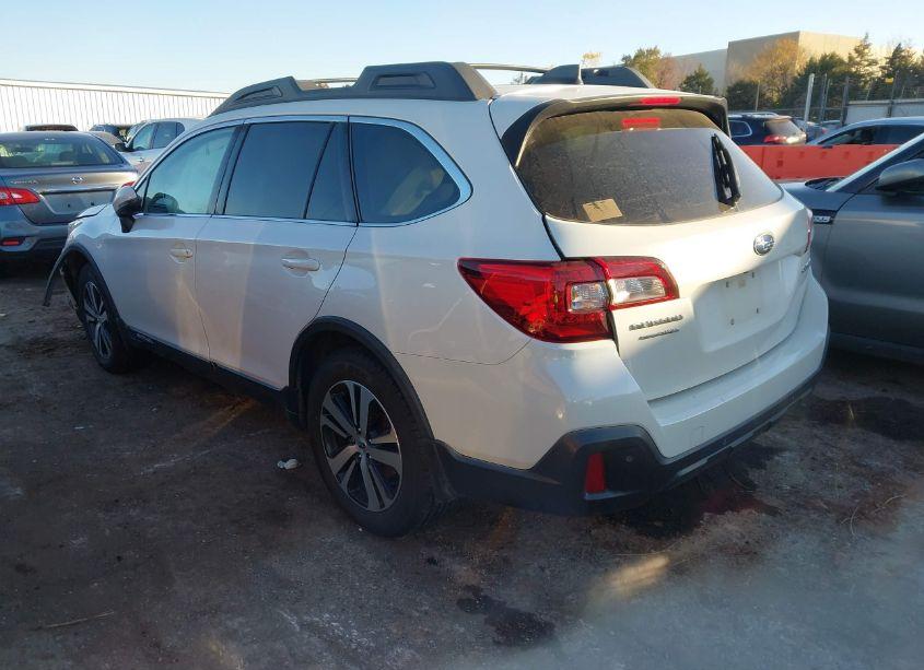 Photo 3 of 2019 Subaru Outback 2.5I LIMITED (VIN 4S4BSANCXK3365004)
