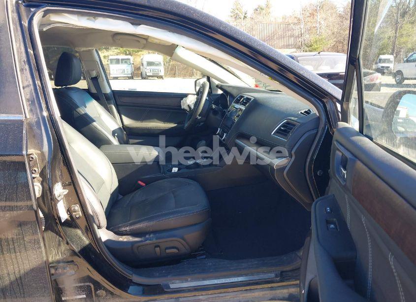 Photo 5 of 2019 Subaru Outback 2.5I LIMITED (VIN 4S4BSANCXK3369070)