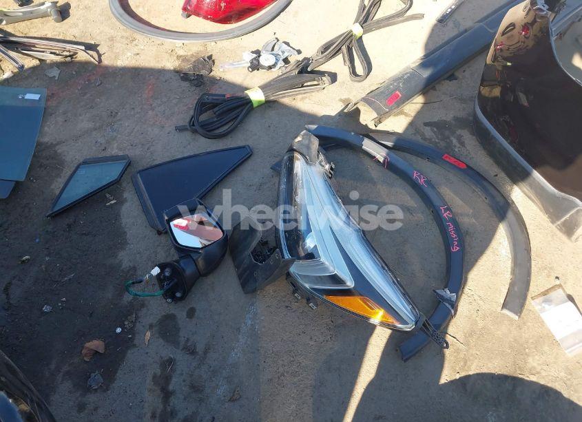 Photo 21 of 2017 Subaru Outback 2.5I TOURING (VIN 4S4BSATC1H3261867)