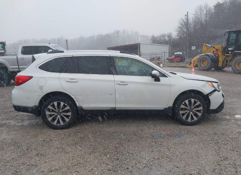 Photo 13 of 2017 Subaru Outback 2.5I TOURING (VIN 4S4BSATC2H3430553)